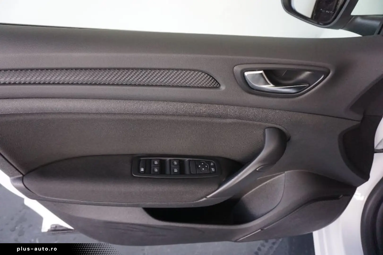 RENAULT MEGANE 1.3 TCe 140CP equilibre