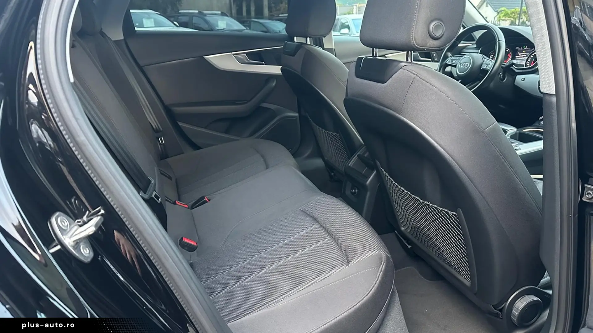 Audi A4 Limuzina 30 TDI S tronic MHEV Advanced