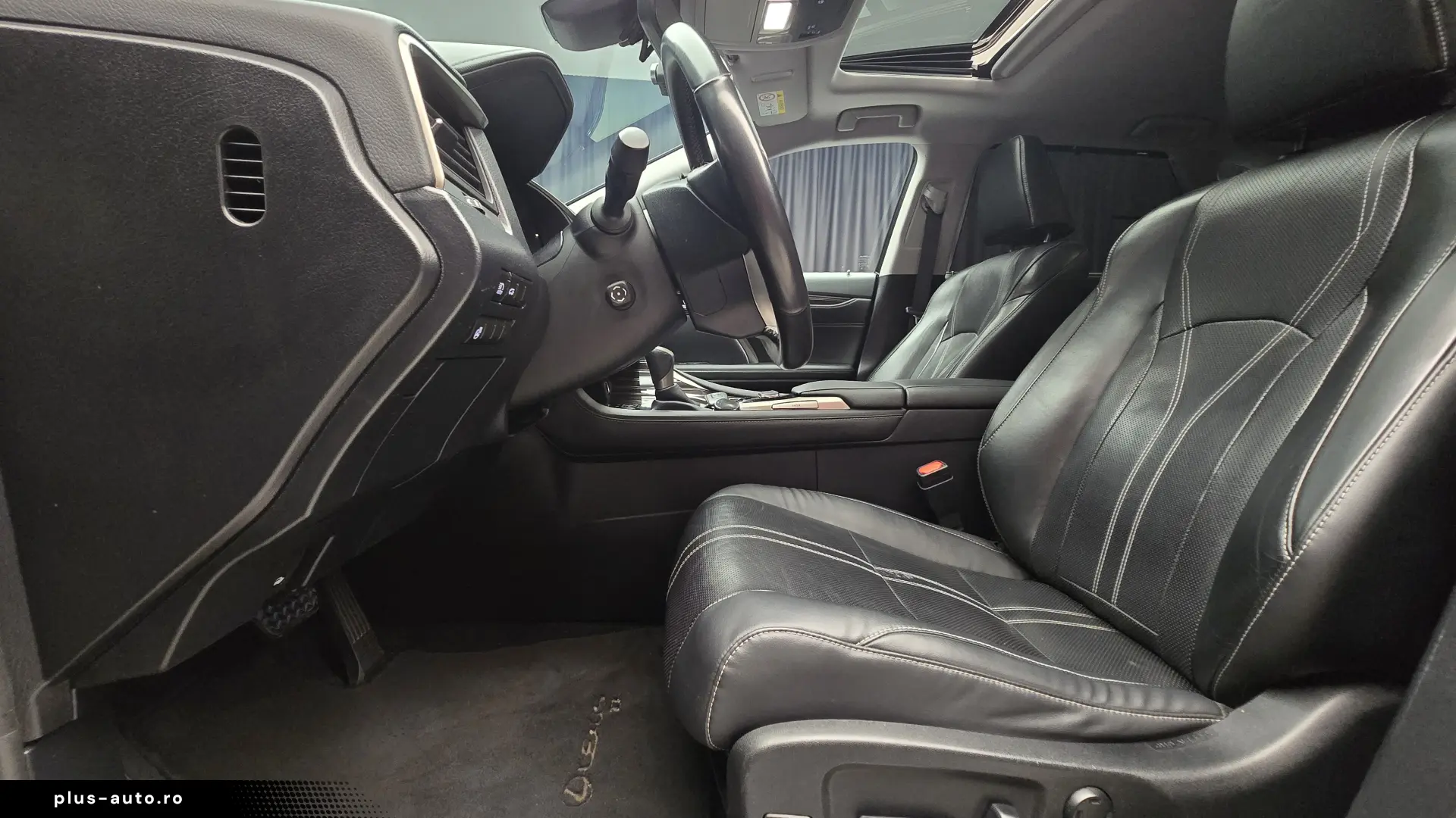 Lexus RX450HL Luxury Line - 7 Locuri