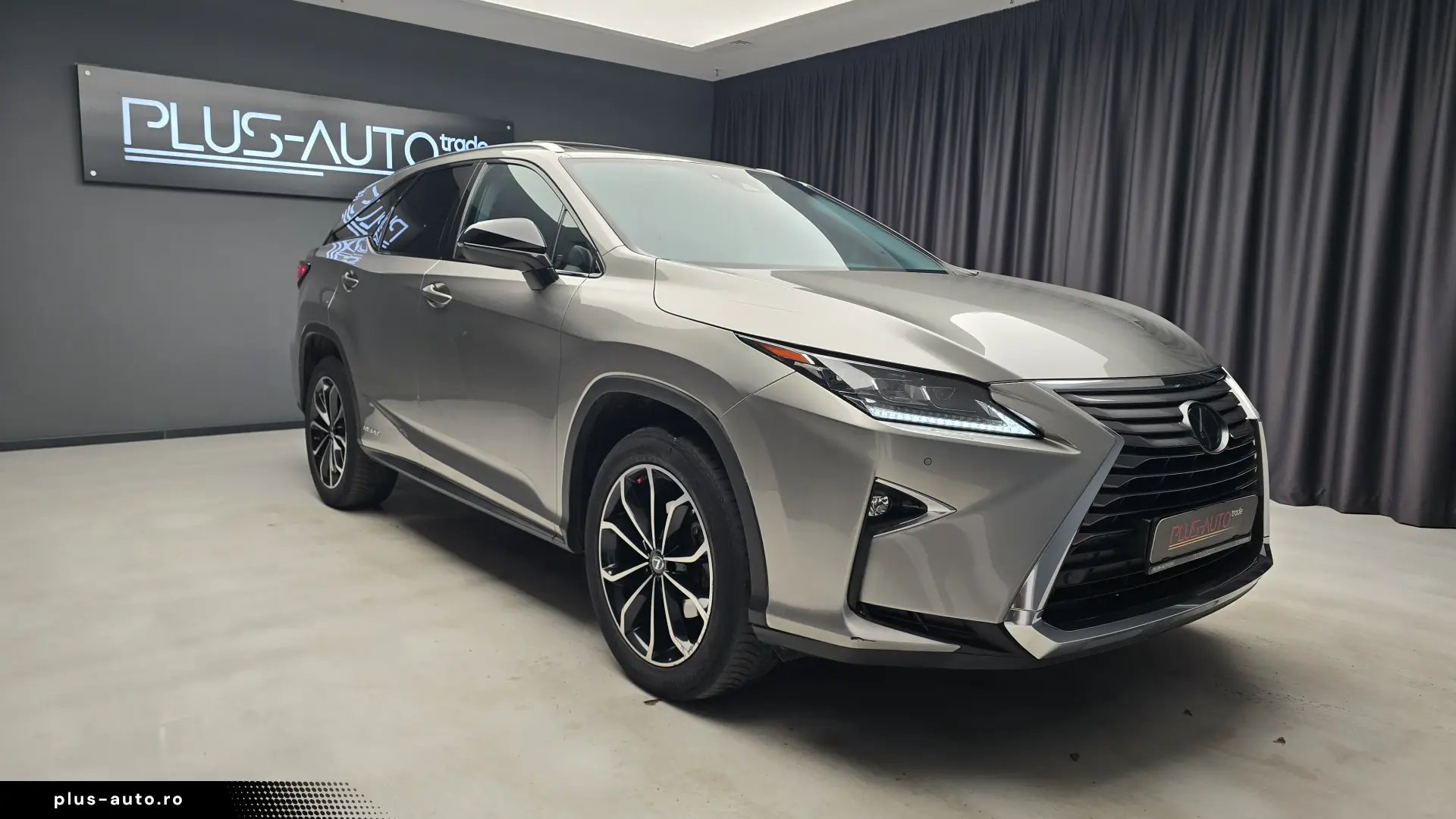 Lexus RX450HL Luxury Line - 7 Locuri
