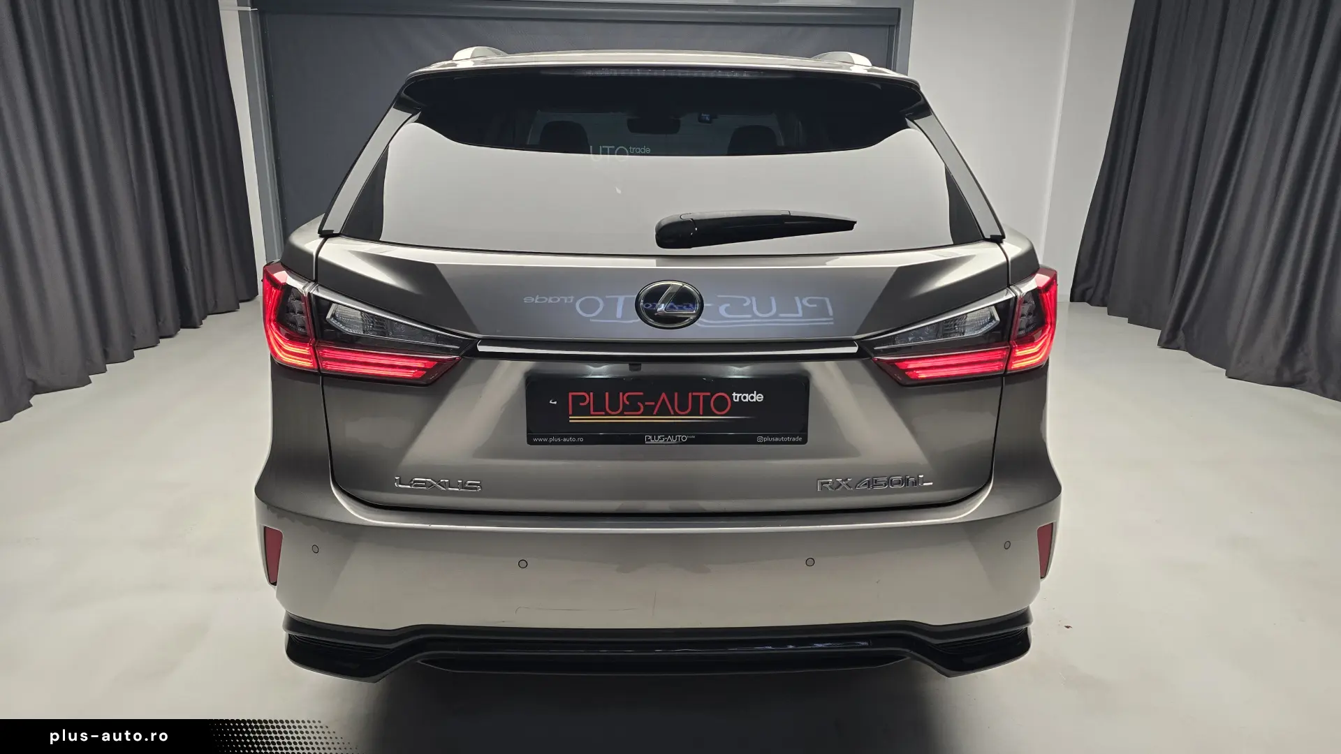 Lexus RX450HL Luxury Line - 7 Locuri