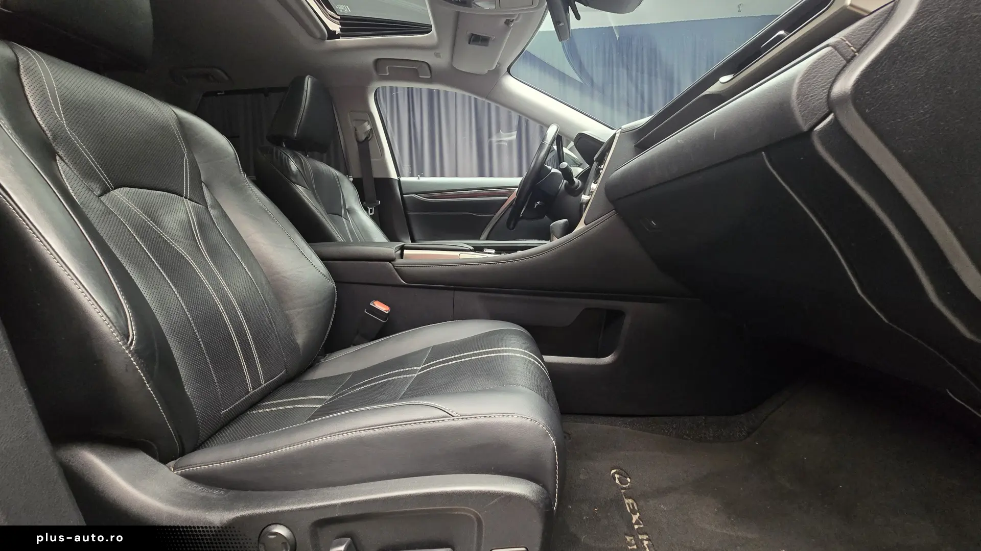 Lexus RX450HL Luxury Line - 7 Locuri
