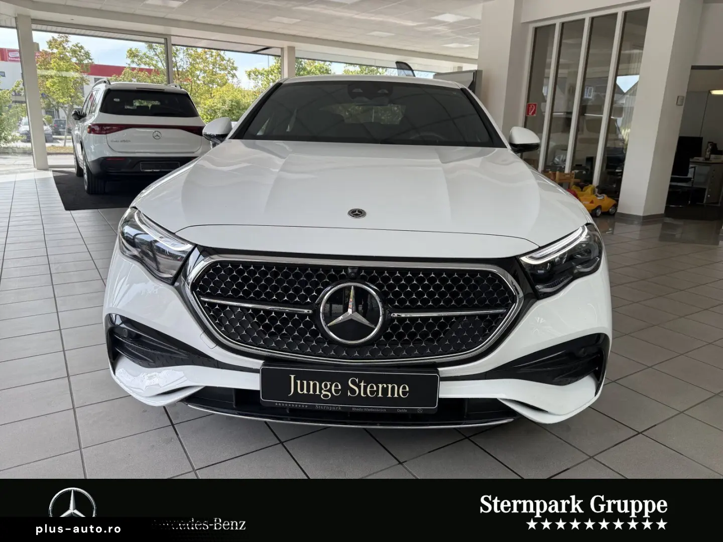 MERCEDES-BENZ E 300 e AMG FAPA HUD DIGI BUR 360