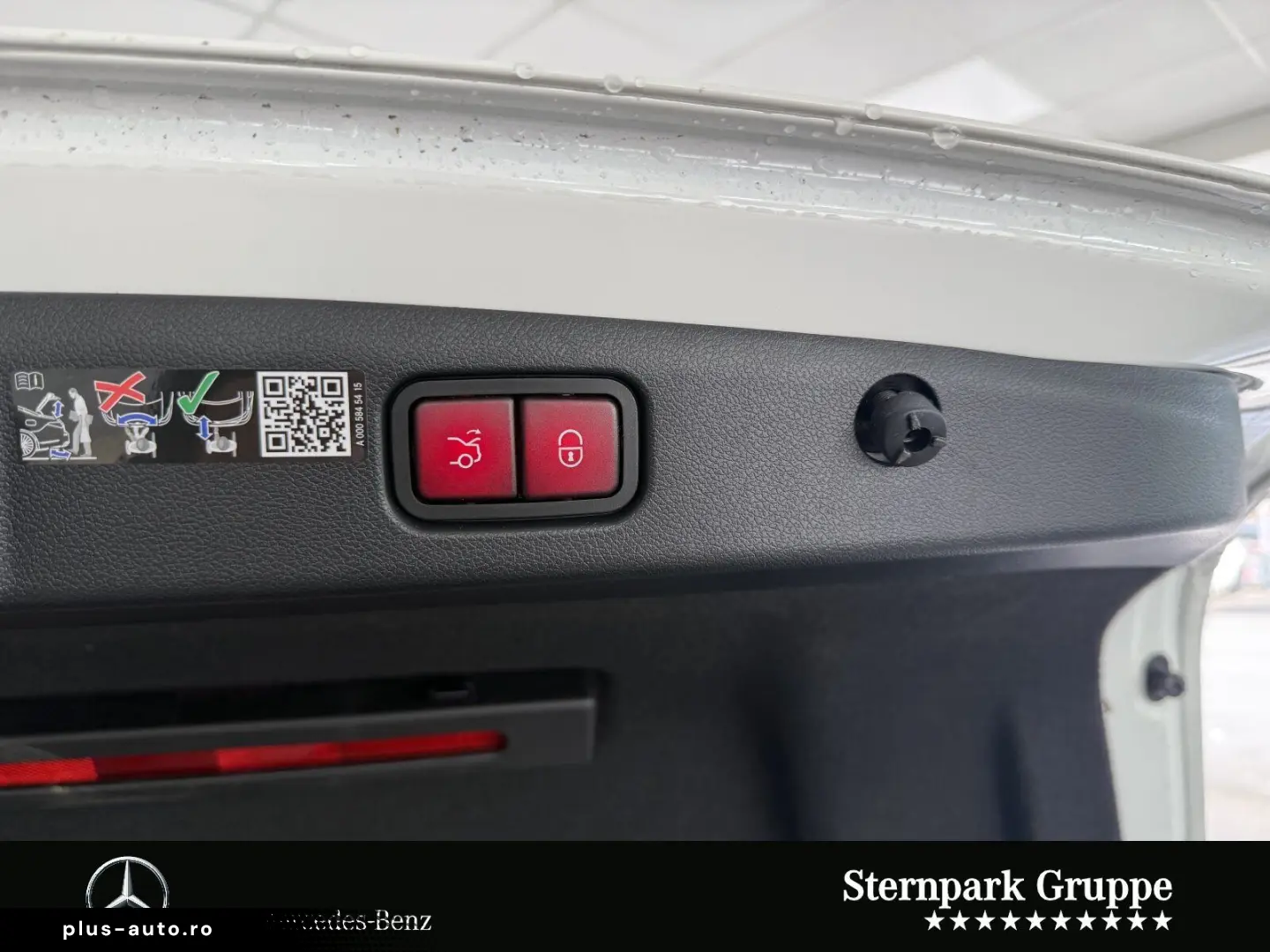 MERCEDES-BENZ E 300 e AMG FAPA HUD DIGI BUR 360