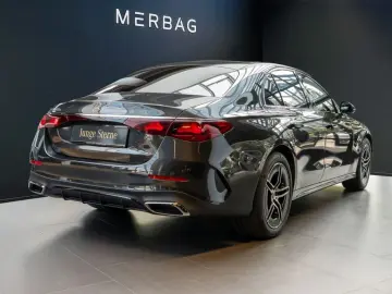MERCEDES-BENZ E 300 e  AMG Night AHK Head Digital 360