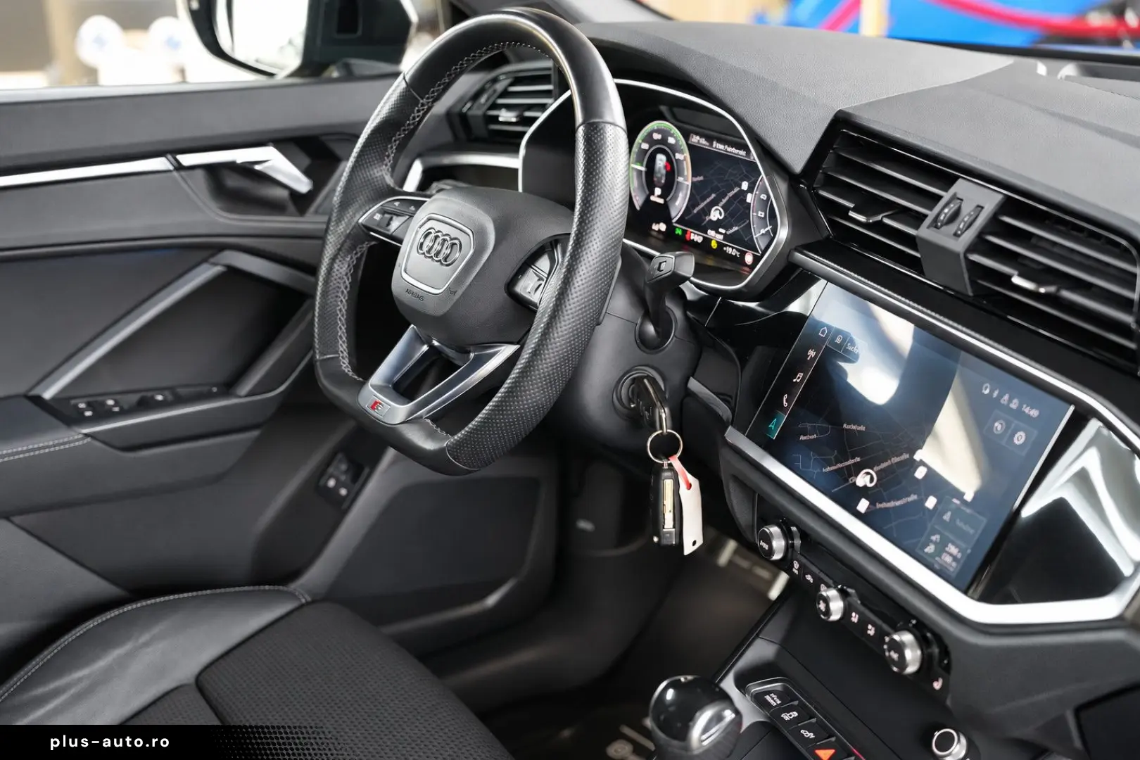 AUDI Q3 2021 — imagine 22