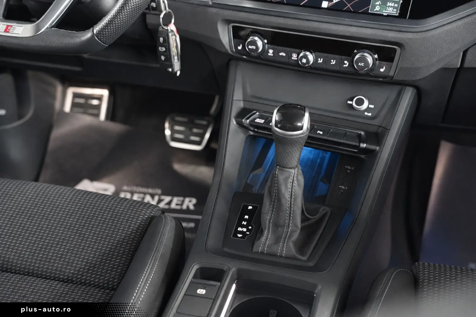 AUDI Q3 2021 — imagine 29