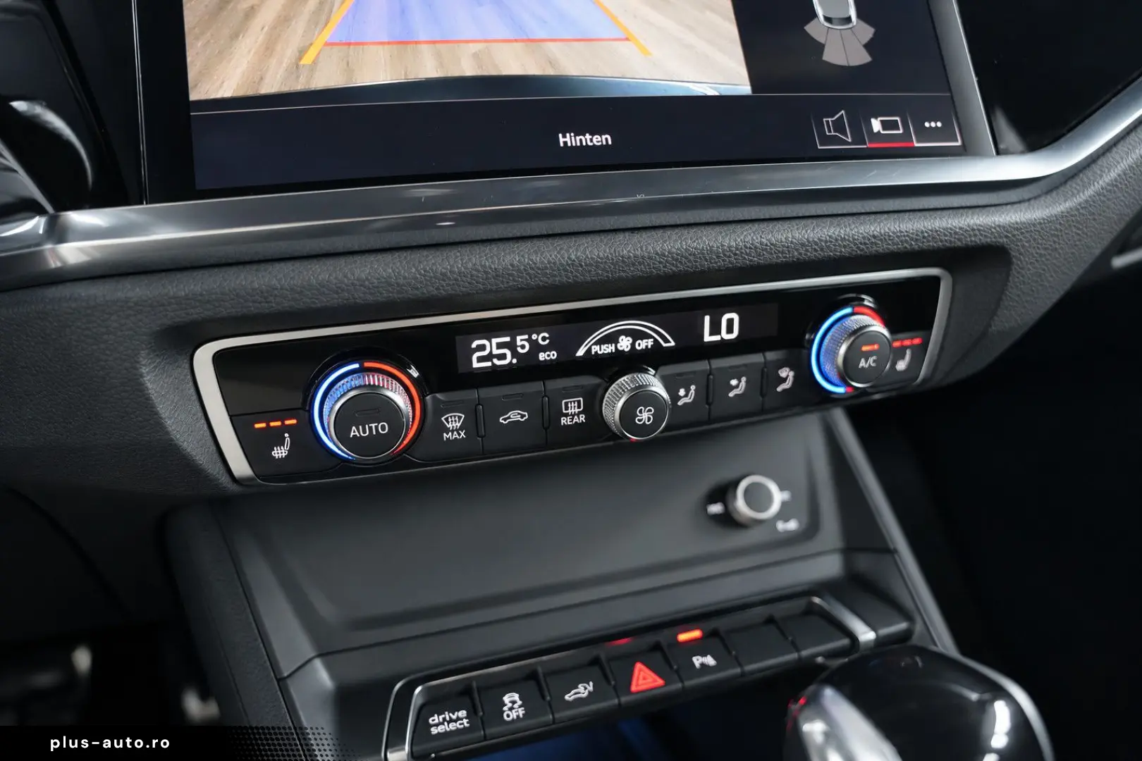 AUDI Q3 2021 — imagine 38