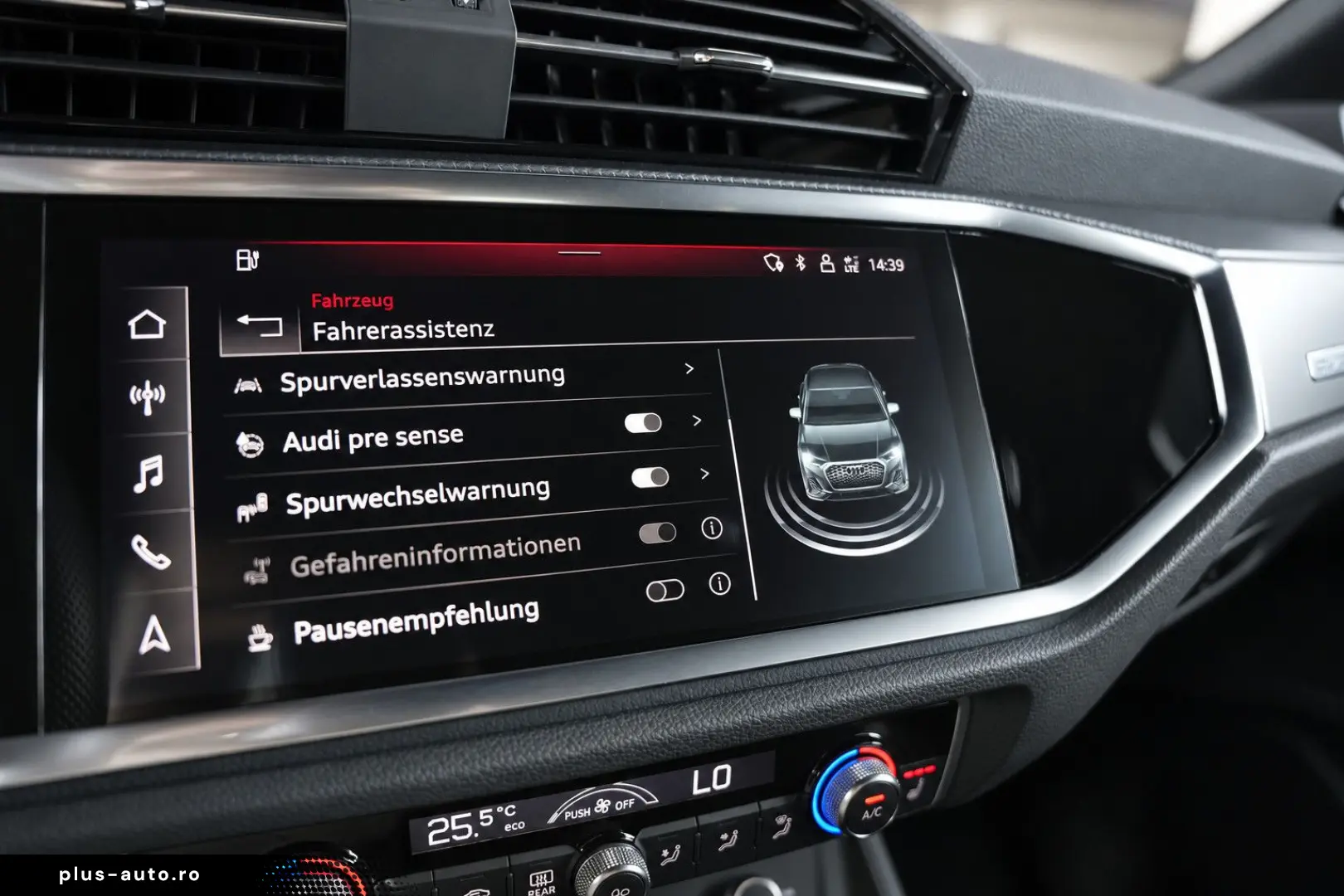 AUDI Q3 2021 — imagine 43