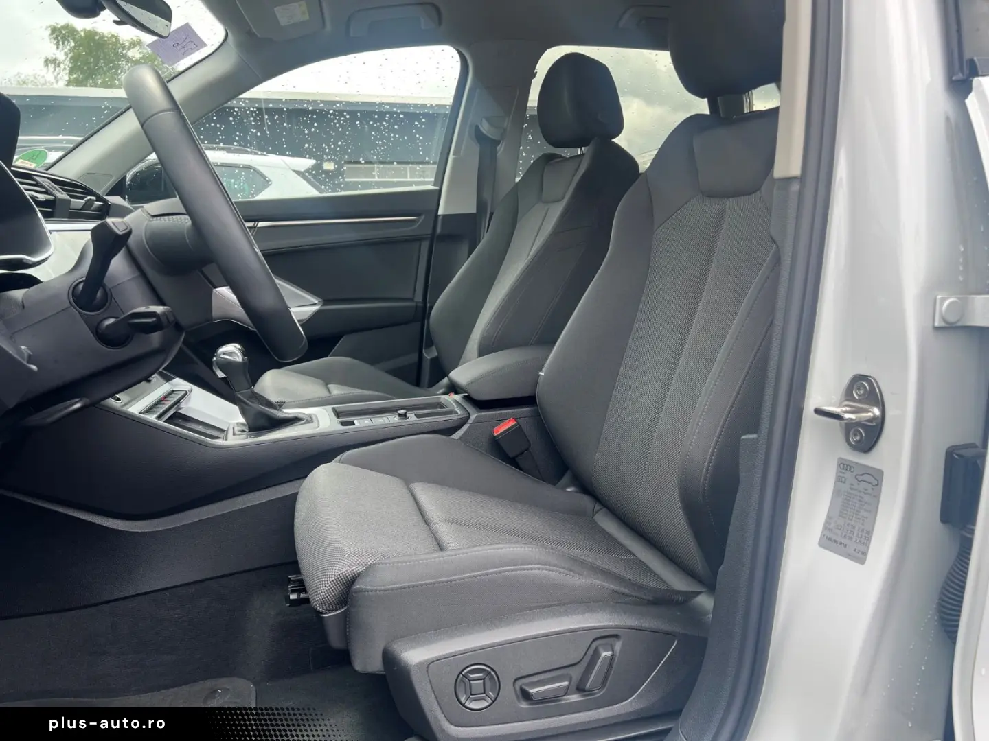 AUDI Q3 35 TFSI S line Navi LED Optik Paket Kamera