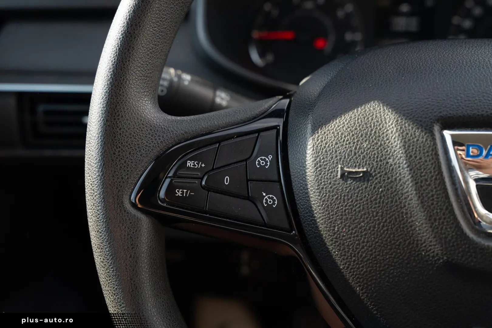 Dacia Sandero Essential TCe 100 GPL