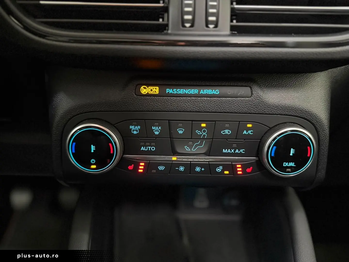 FORD Kuga 2.5 Duratec PHEV ST-Line X 1.Hand AHK Leder
