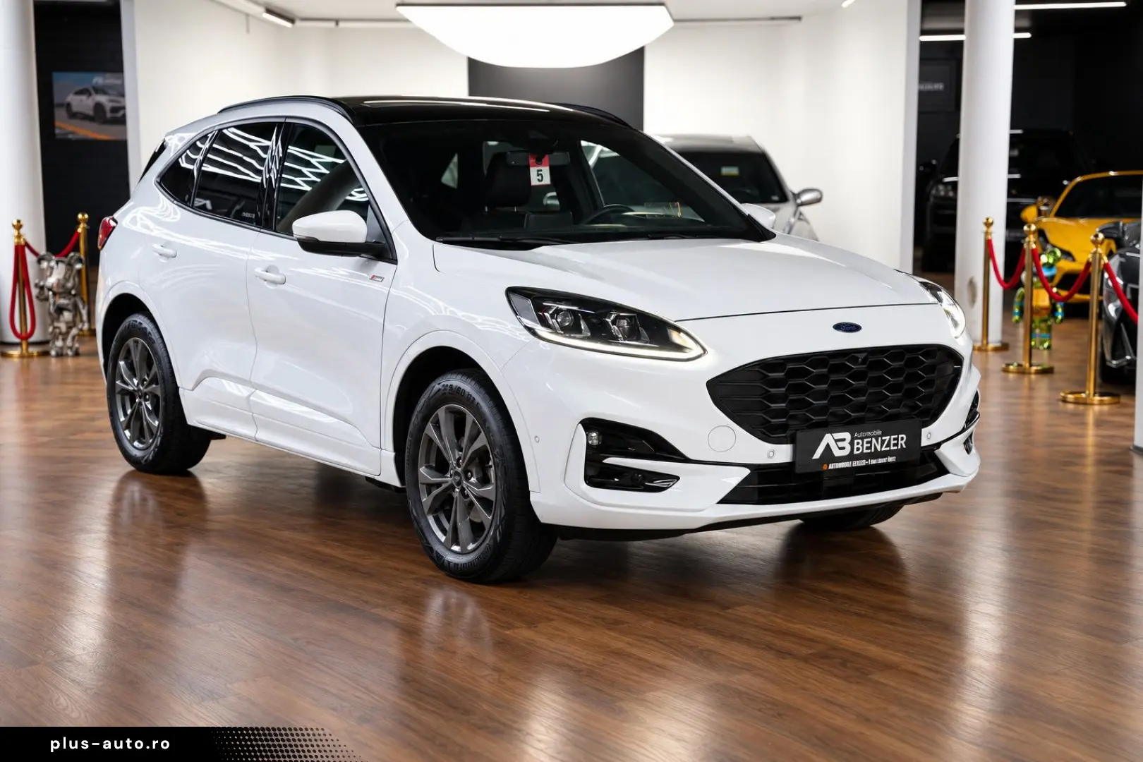 FORD Kuga  ST-Line X Panorama HUD Kamera PlugInHybrid