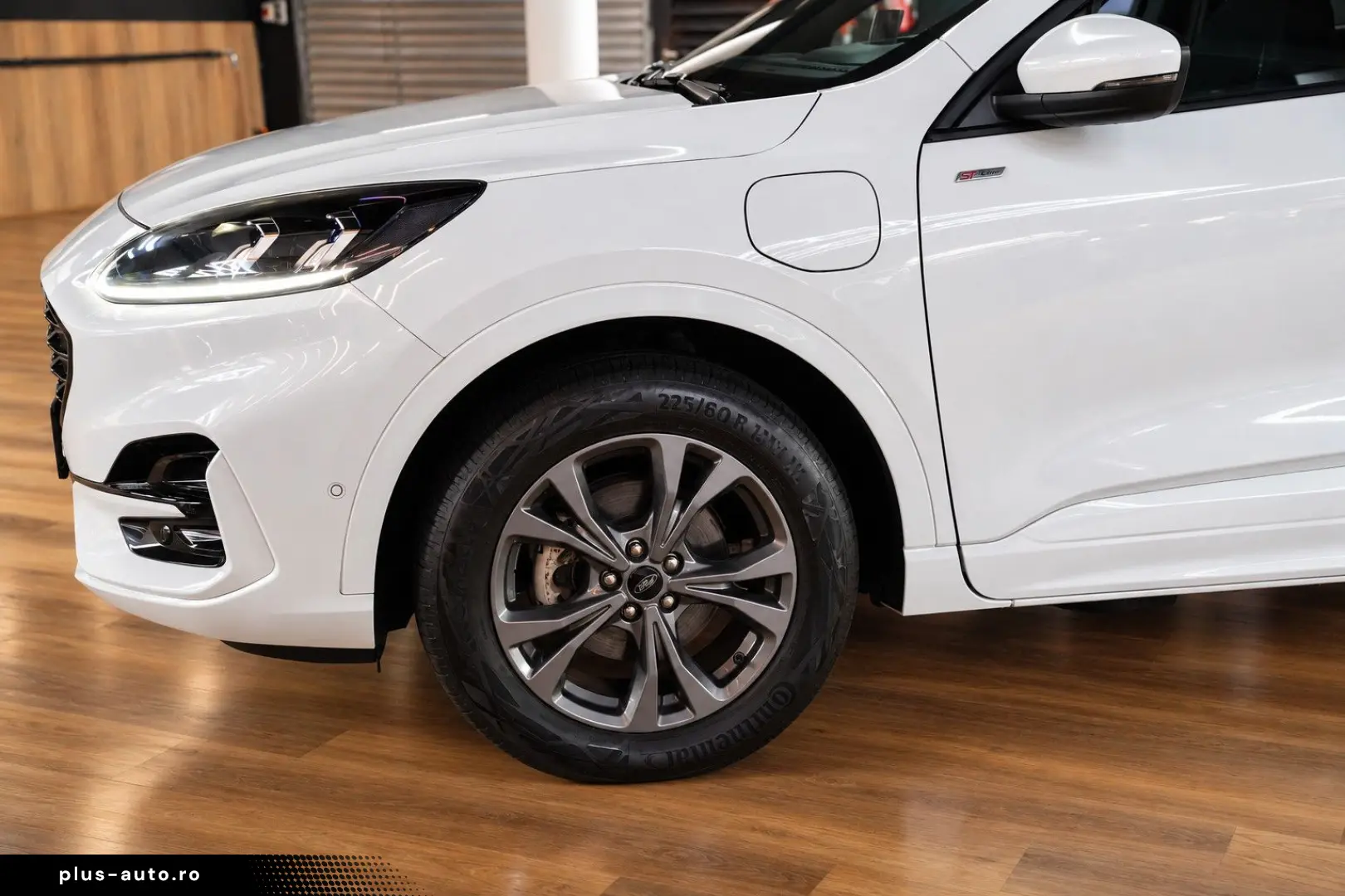 FORD Kuga  ST-Line X Panorama HUD Kamera PlugInHybrid
