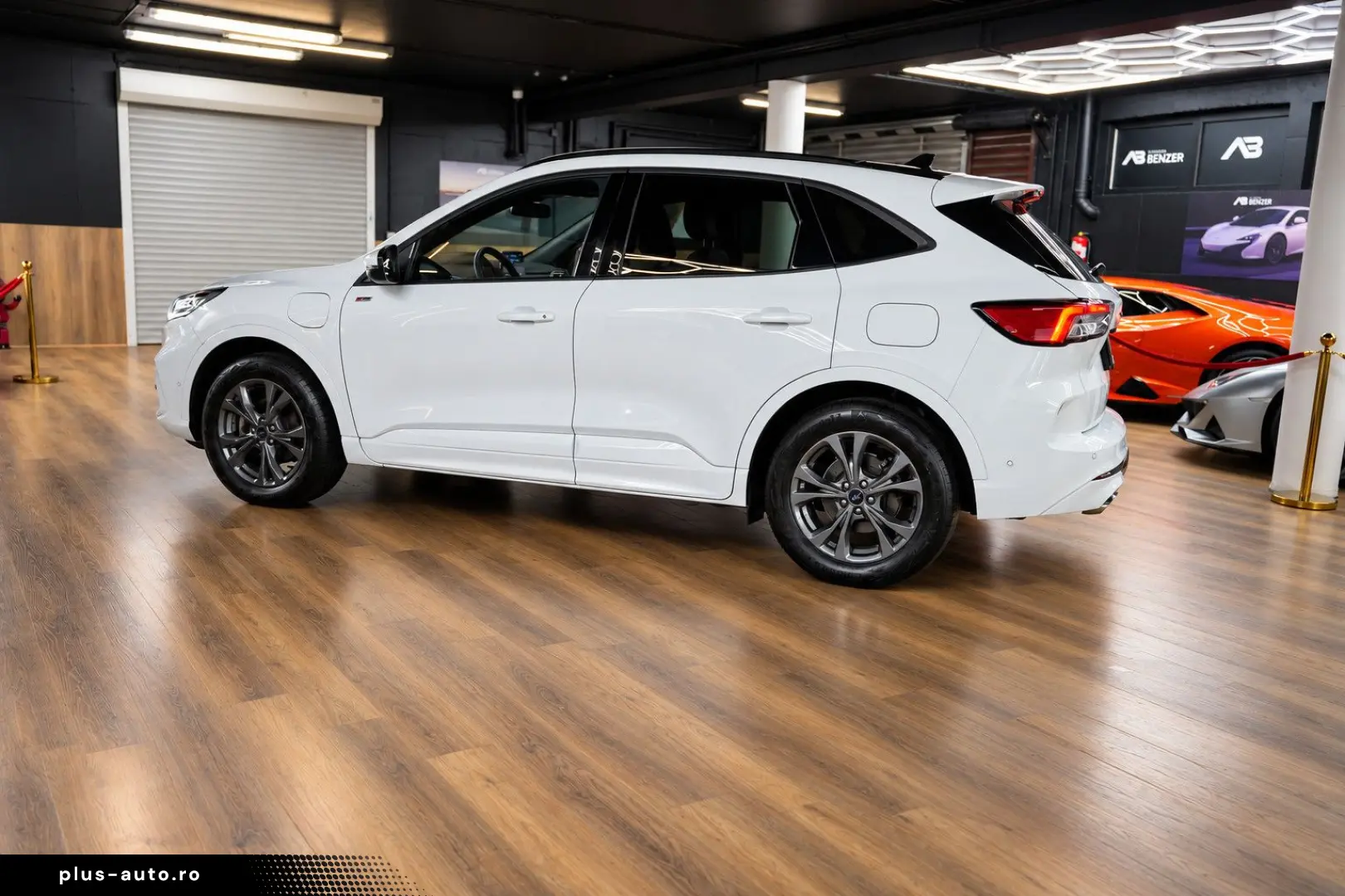 FORD Kuga  ST-Line X Panorama HUD Kamera PlugInHybrid