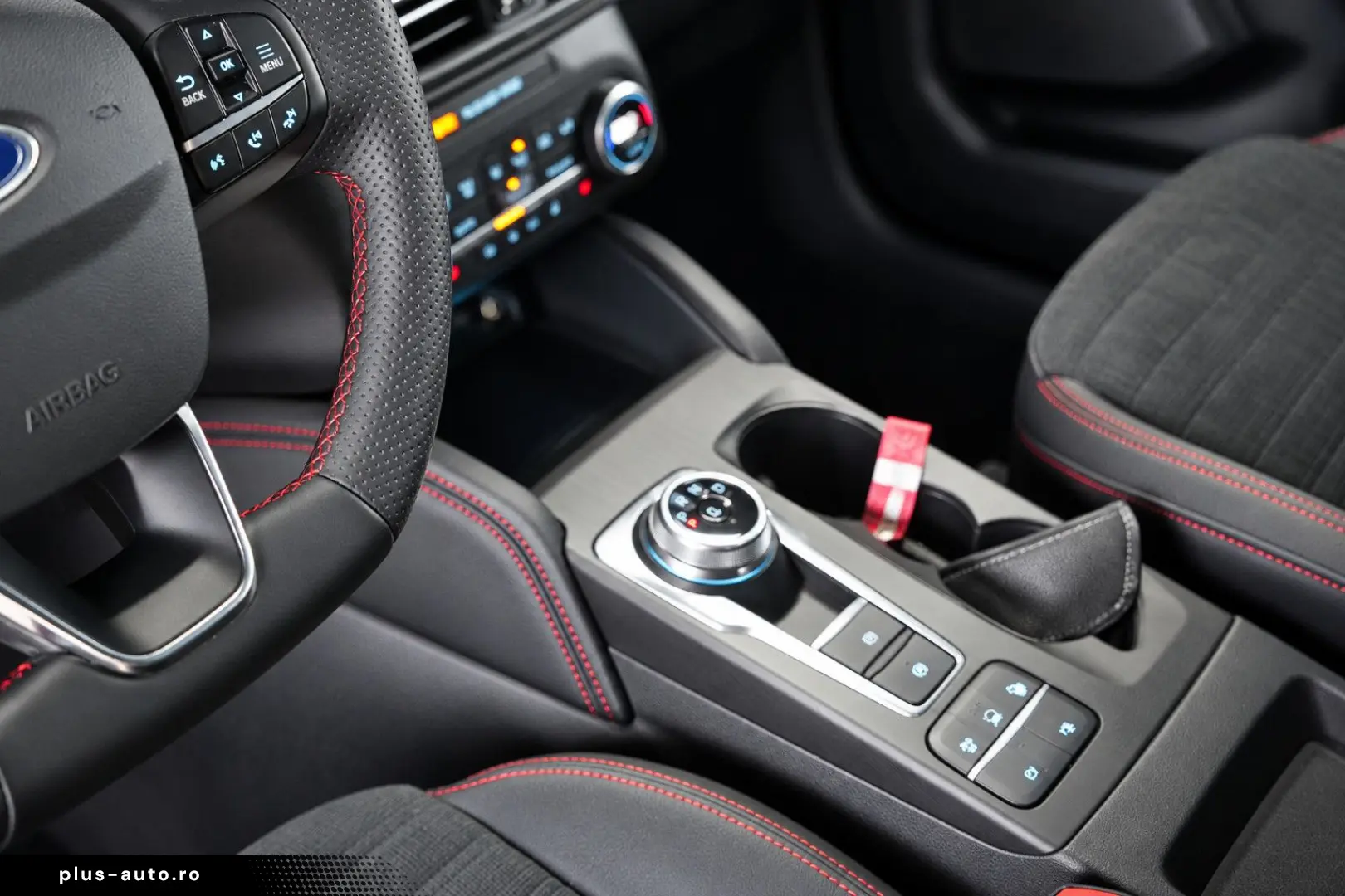 FORD Kuga  ST-Line X Panorama HUD Kamera PlugInHybrid