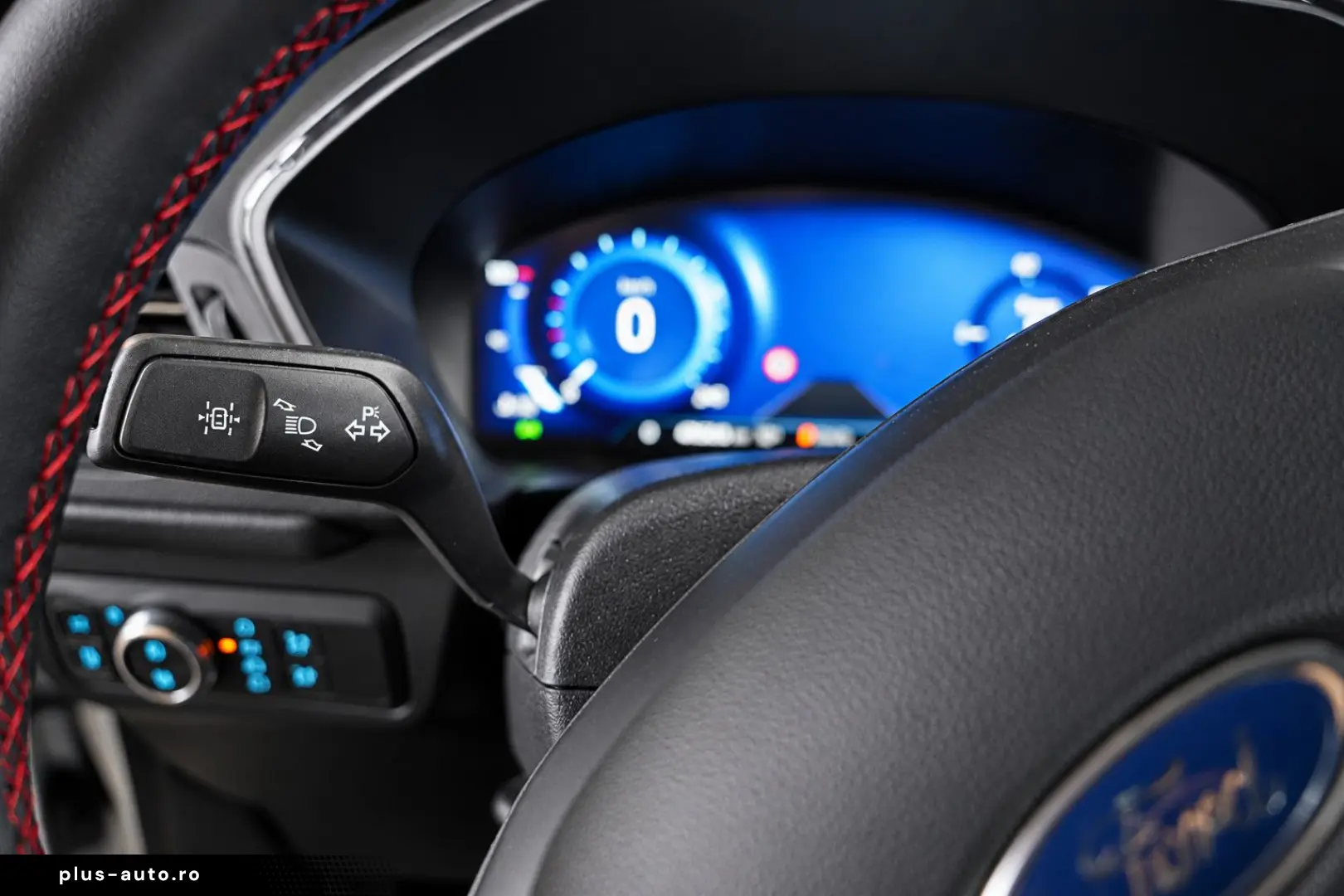 FORD Kuga  ST-Line X Panorama HUD Kamera PlugInHybrid