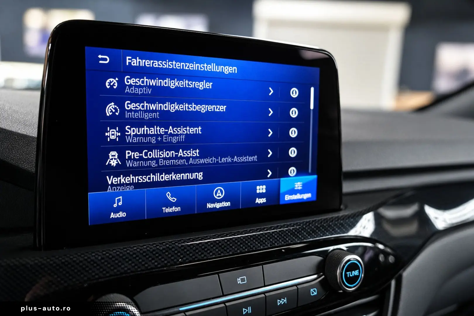 FORD Kuga  ST-Line X Panorama HUD Kamera PlugInHybrid