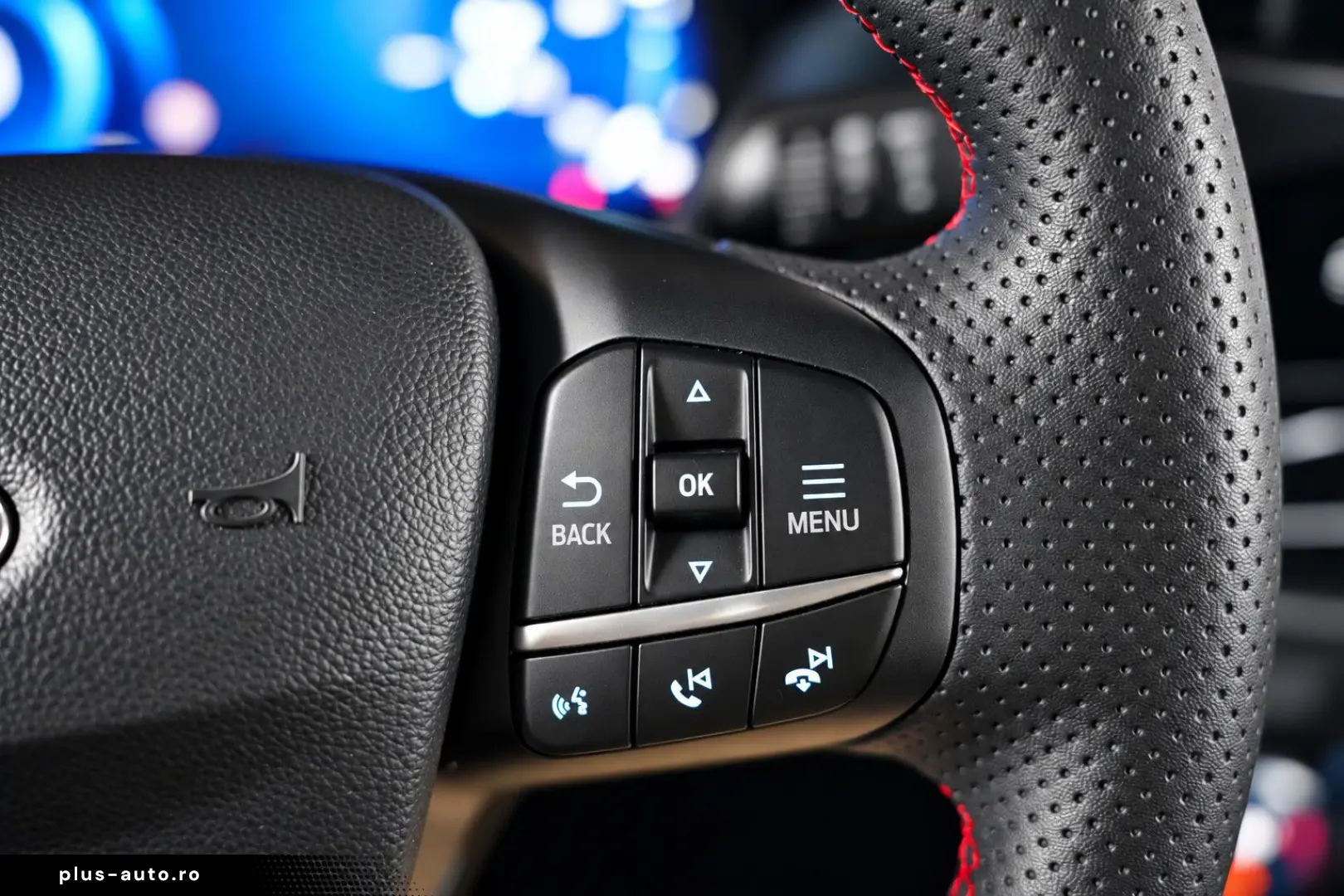 FORD Kuga  ST-Line X Panorama HUD Kamera PlugInHybrid