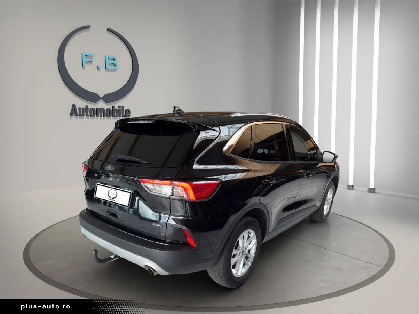 FORD Kuga Plug-In Hybrid Titanium VIELE EXTRAS