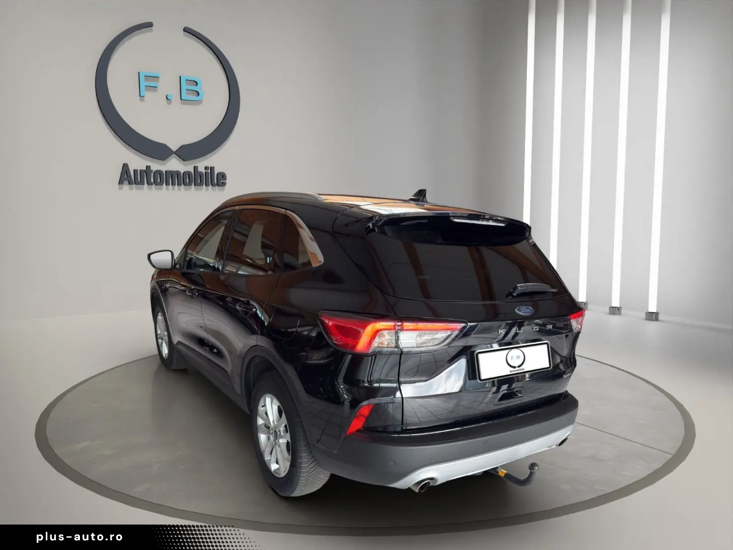 FORD Kuga Plug-In Hybrid Titanium VIELE EXTRAS