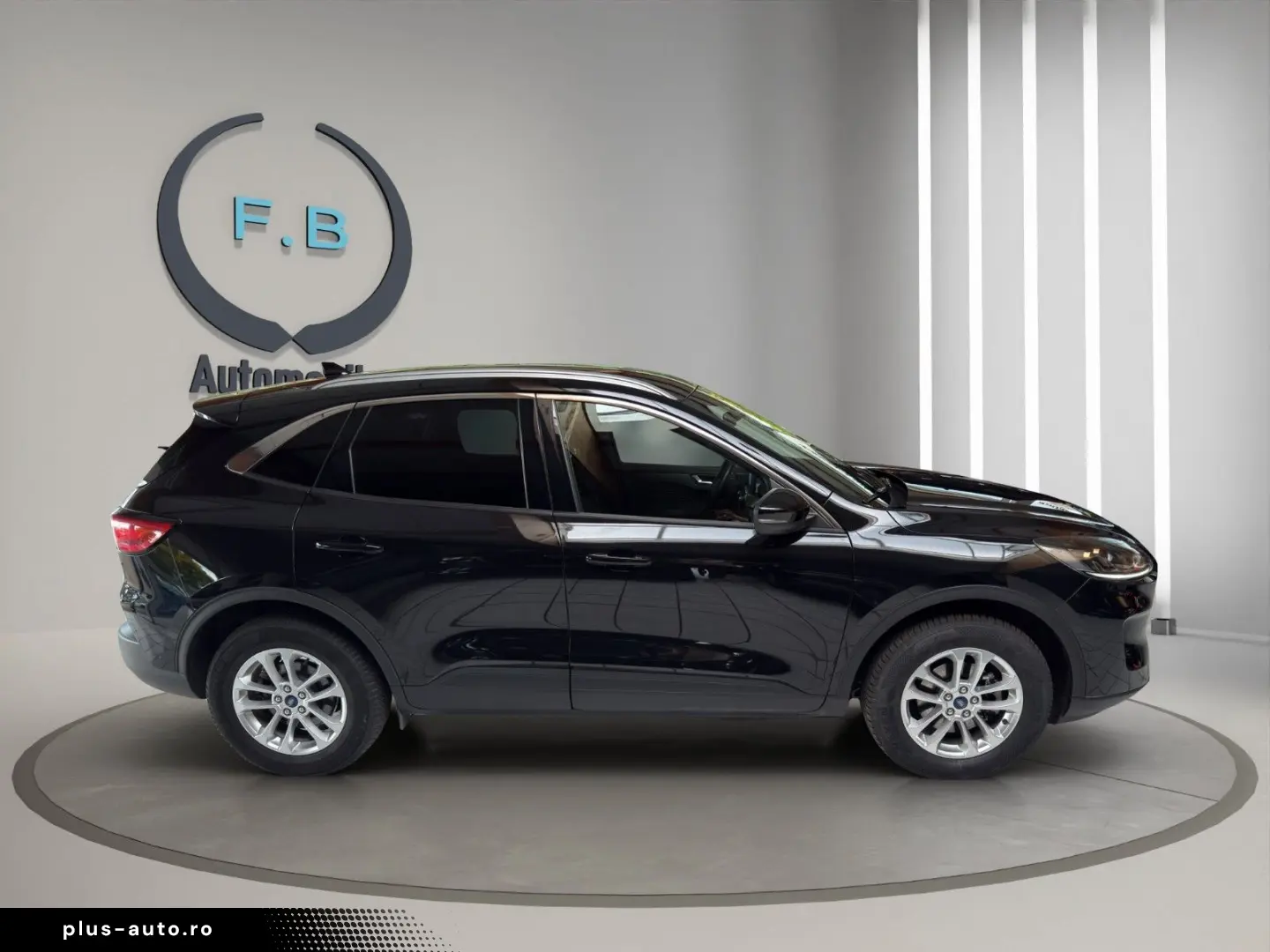 FORD Kuga Plug-In Hybrid Titanium VIELE EXTRAS