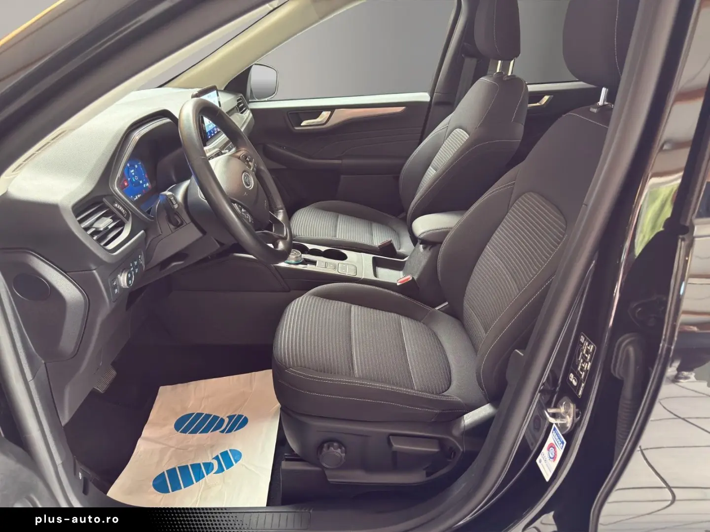 FORD Kuga Plug-In Hybrid Titanium VIELE EXTRAS