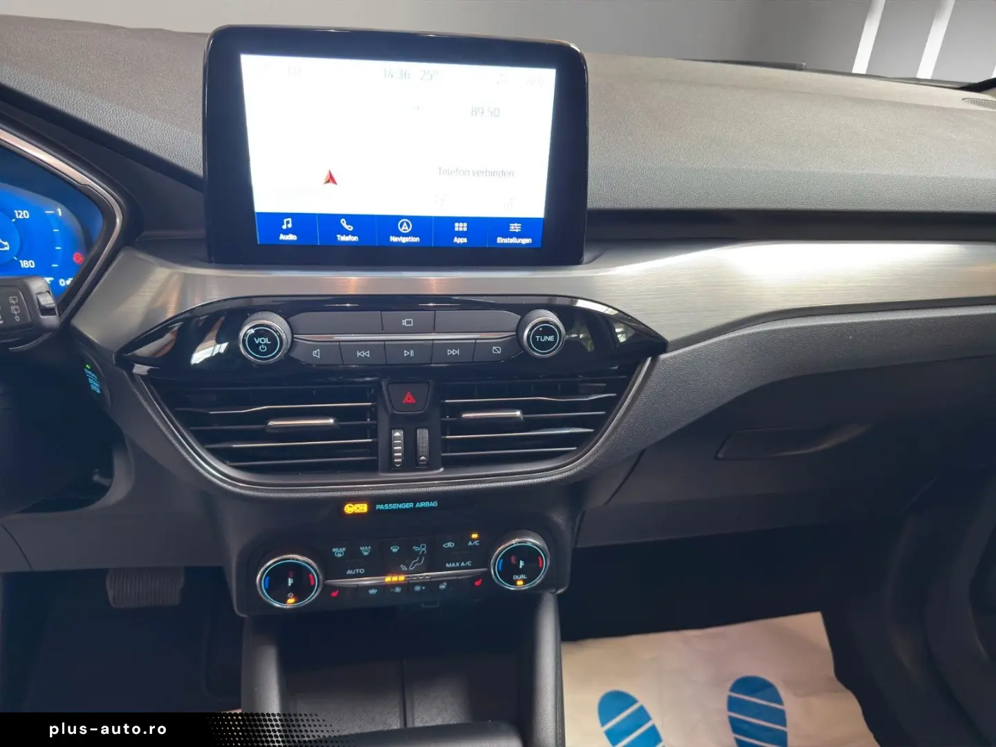 FORD Kuga Plug-In Hybrid Titanium VIELE EXTRAS