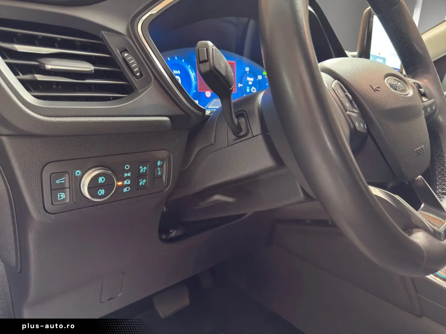 FORD Kuga Plug-In Hybrid Titanium VIELE EXTRAS
