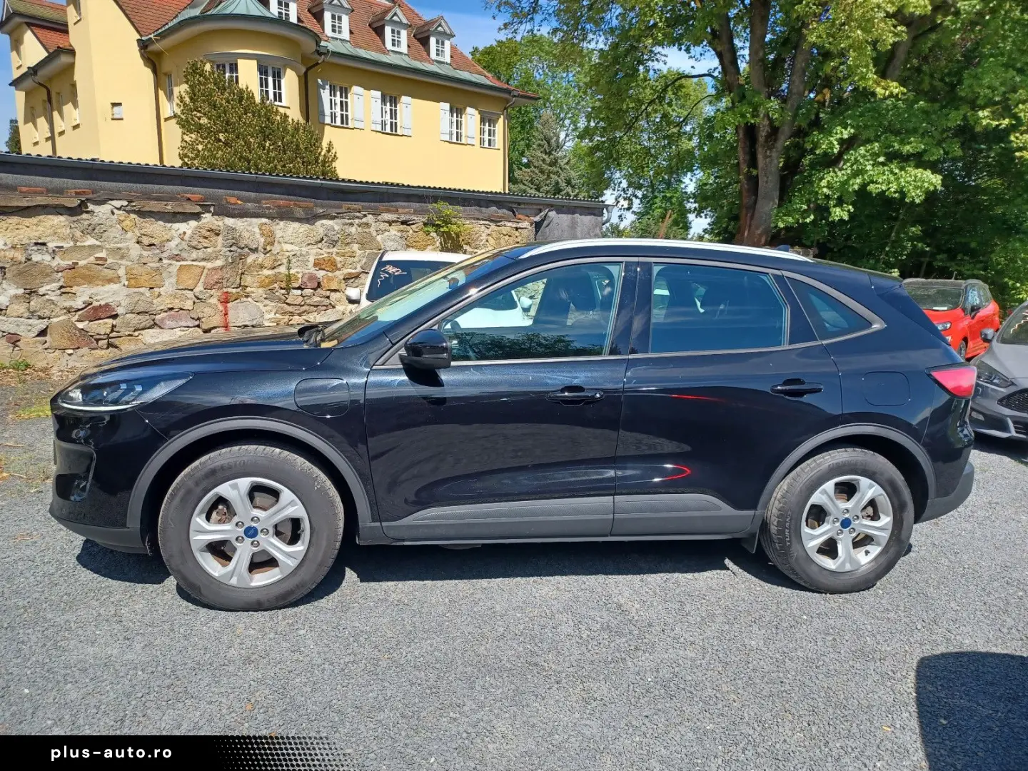 FORD Kuga PHEV    C und C   Navi