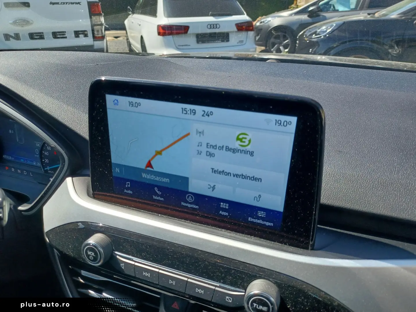 FORD Kuga PHEV    C und C   Navi