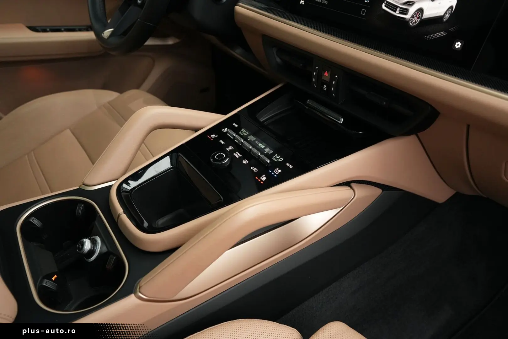 PORSCHE CAYENNE SPORTDESIGN-LUFTF-PANO-BOSE-LEDER BEIGE