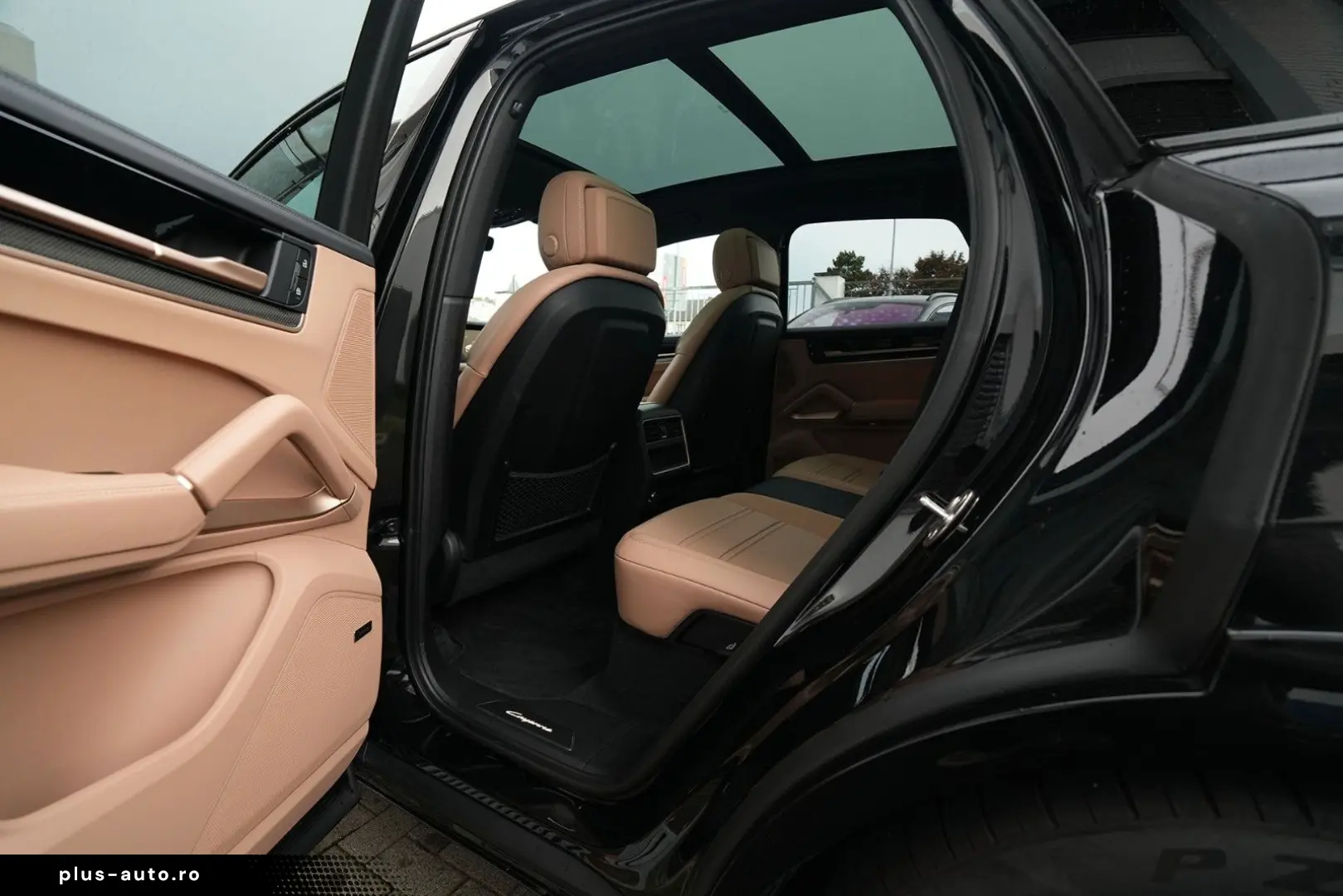 PORSCHE CAYENNE SPORTDESIGN-LUFTF-PANO-BOSE-LEDER BEIGE