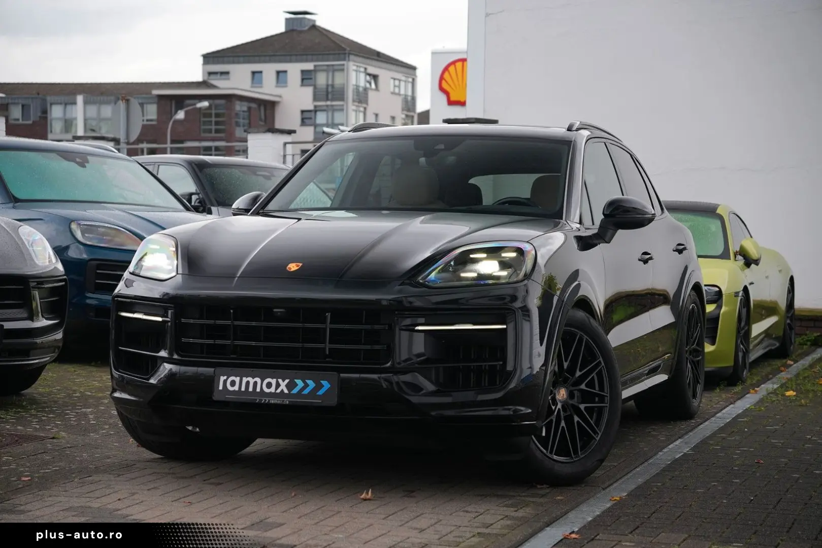 PORSCHE CAYENNE SPORTDESIGN-LUFTF-PANO-BOSE-LEDER BEIGE