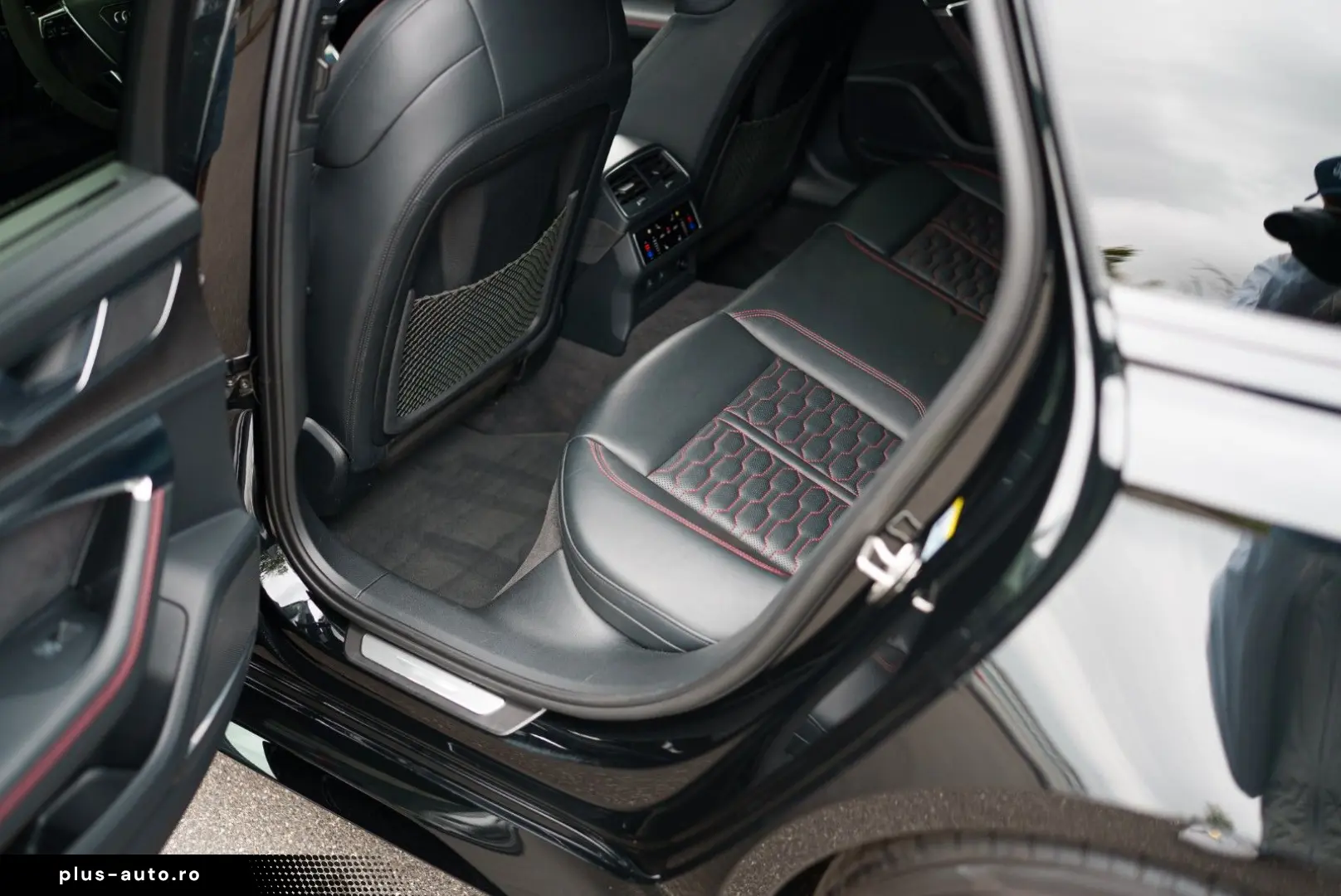 AUDI Ceramic   RS dynamic   B&O   STH   Soft Close