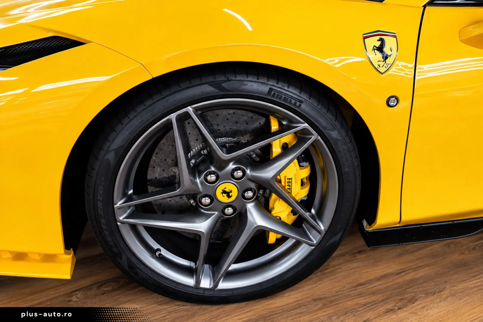 FERRARI F8 2021 — imagine 4