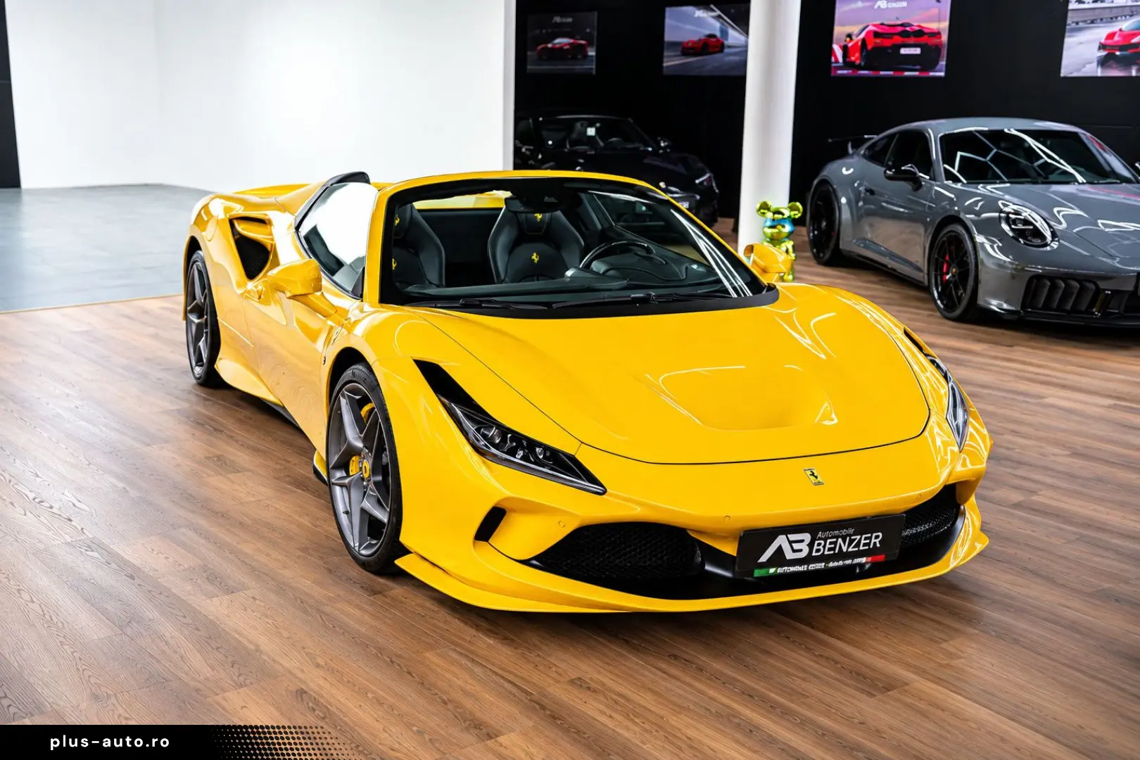 FERRARI F8 2021 — imagine 8