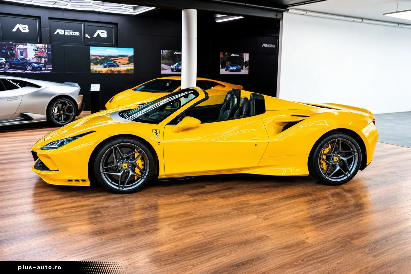 FERRARI F8 2021 — imagine 18