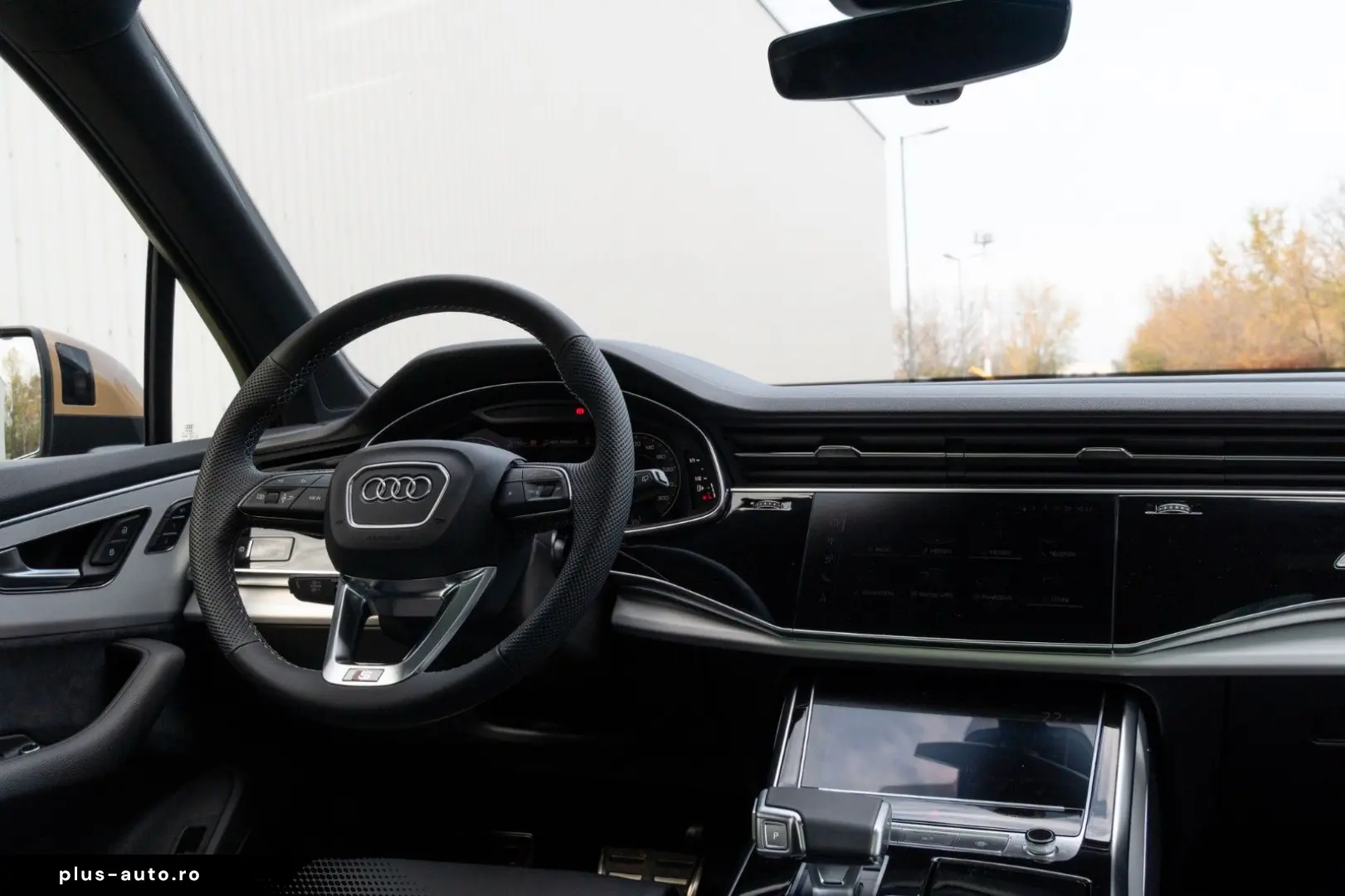 AUDI Q7 50 TDI SLINE