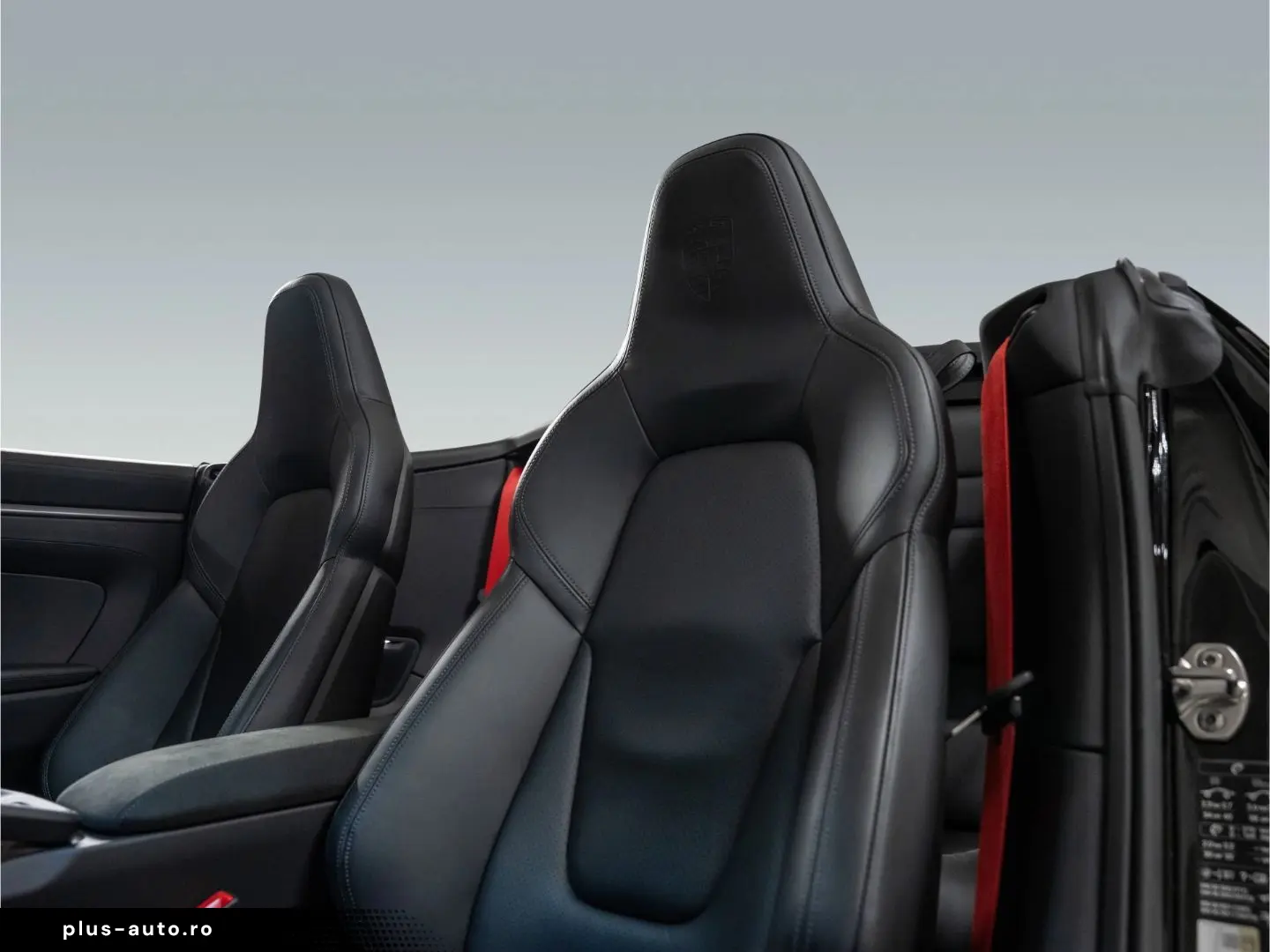 PORSCHE 992 Carrera Cabriolet BOSE Surround View