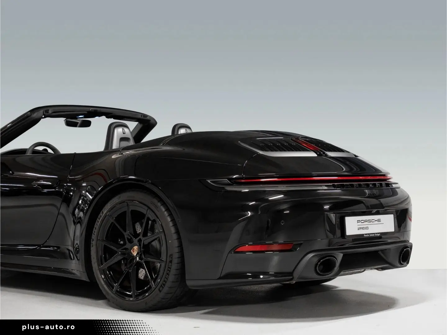 PORSCHE 992 Carrera Cabriolet BOSE Surround View