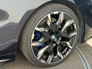 BMW 520d M SPORT PRO LC PROF ACC DA PLUS H&K LM21