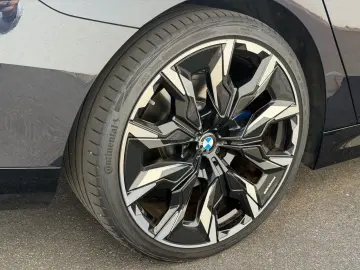 BMW 520d M SPORT PRO LC PROF ACC DA PLUS H&K LM21