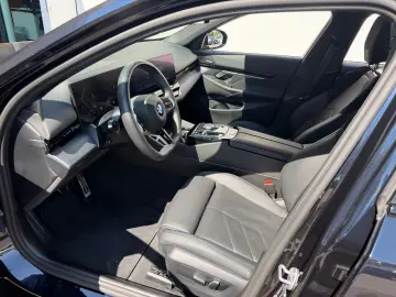 BMW 520d M SPORT PRO LC PROF ACC DA PLUS H&K LM21