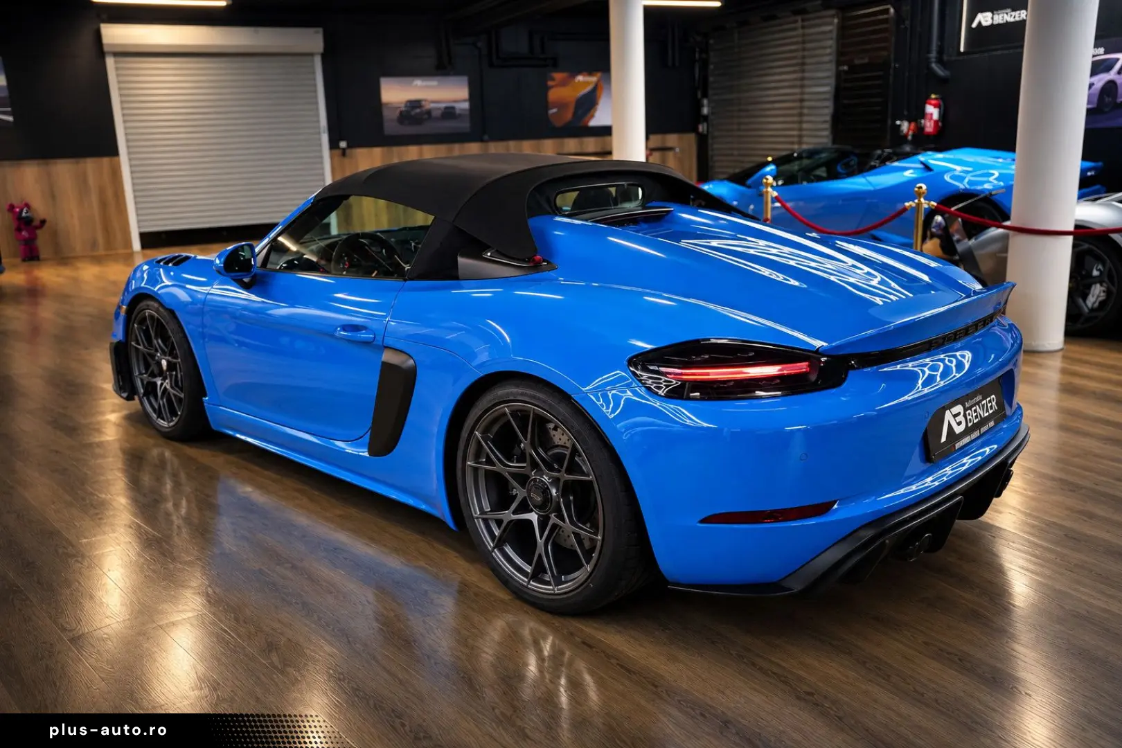 PORSCHE Boxster Spyder RS Schalensitz Lift Chrono Approv