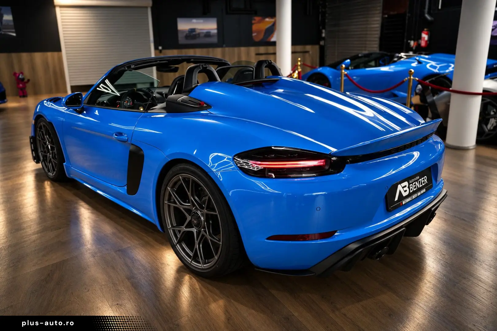 PORSCHE Boxster Spyder RS Schalensitz Lift Chrono Approv