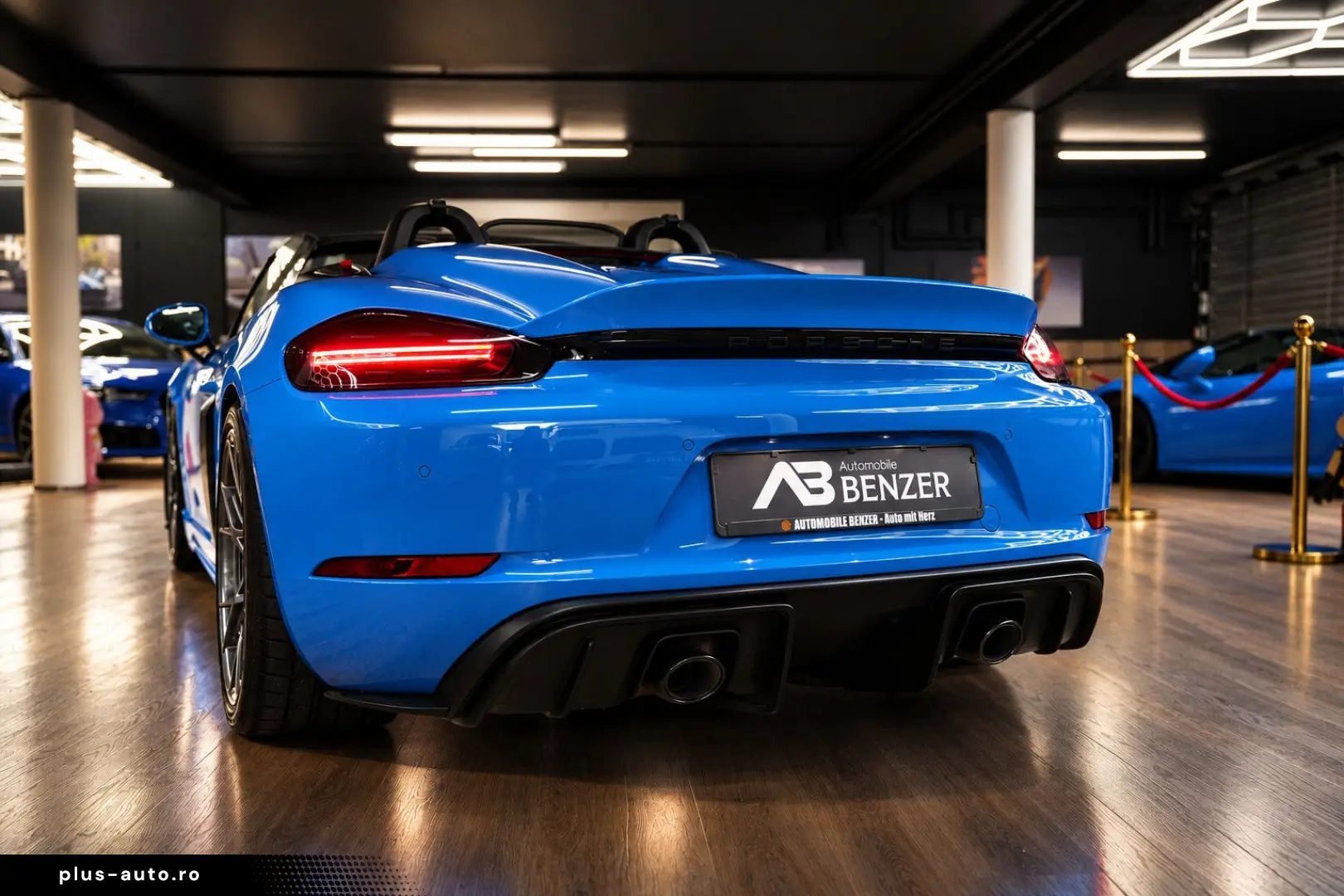 PORSCHE Boxster Spyder RS Schalensitz Lift Chrono Approv