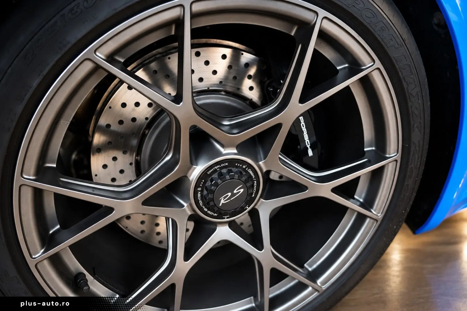 PORSCHE Boxster Spyder RS Schalensitz Lift Chrono Approv