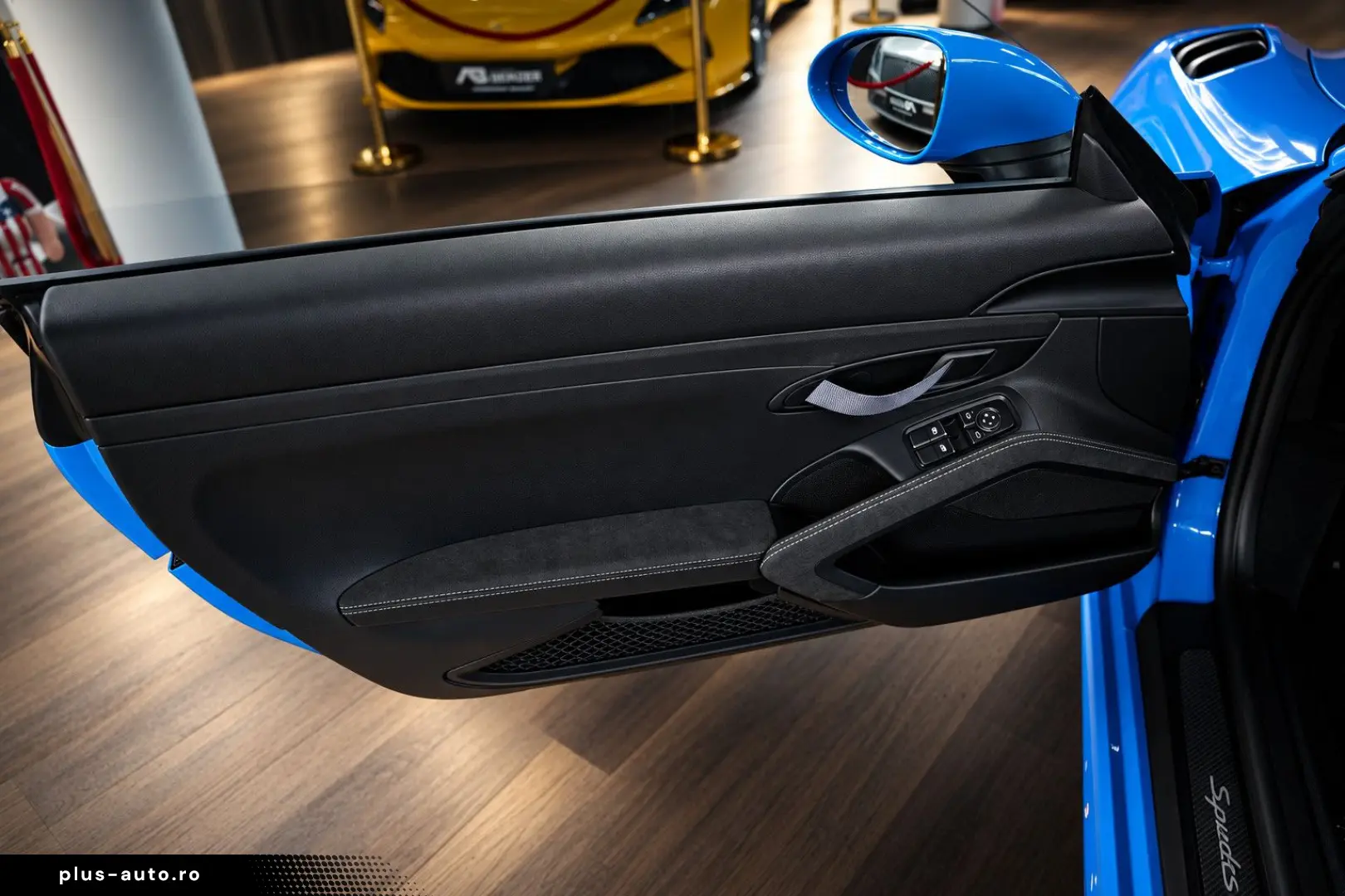 PORSCHE Boxster Spyder RS Schalensitz Lift Chrono Approv