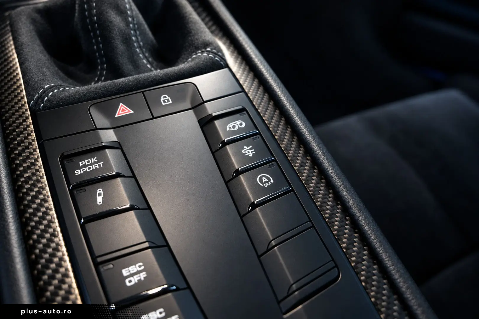 PORSCHE Boxster Spyder RS Schalensitz Lift Chrono Approv